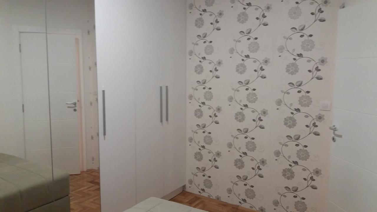 Apartman Stojanovic R نوفي ساد المظهر الخارجي الصورة